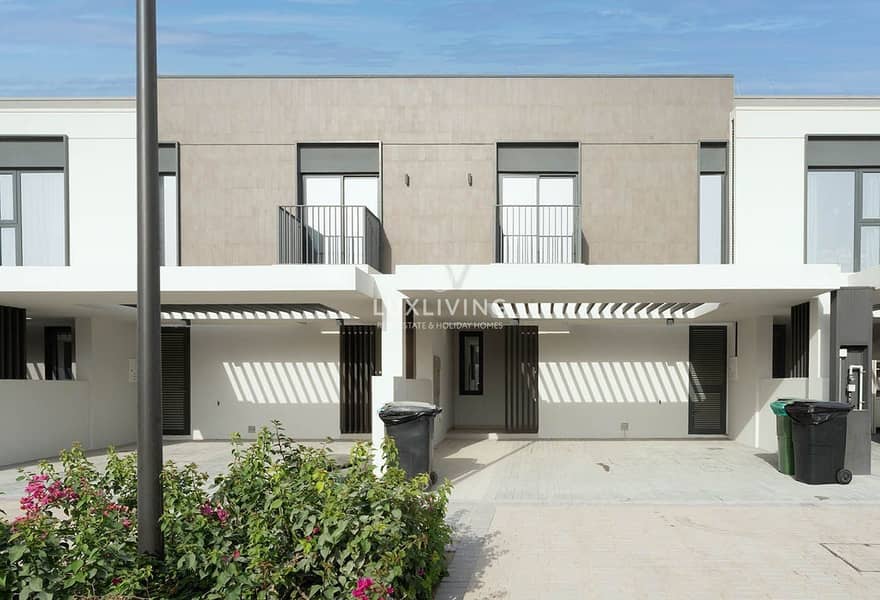 Prime Location | Single Row | Vacant