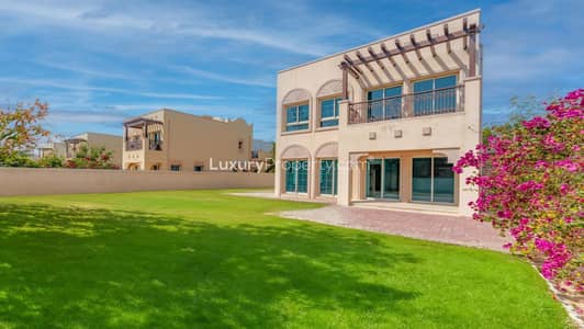 2 Bedroom Villa for Sale in Jumeirah Village Triangle (JVT), Dubai - Renovation Opportunity | Motivated | Maids Room