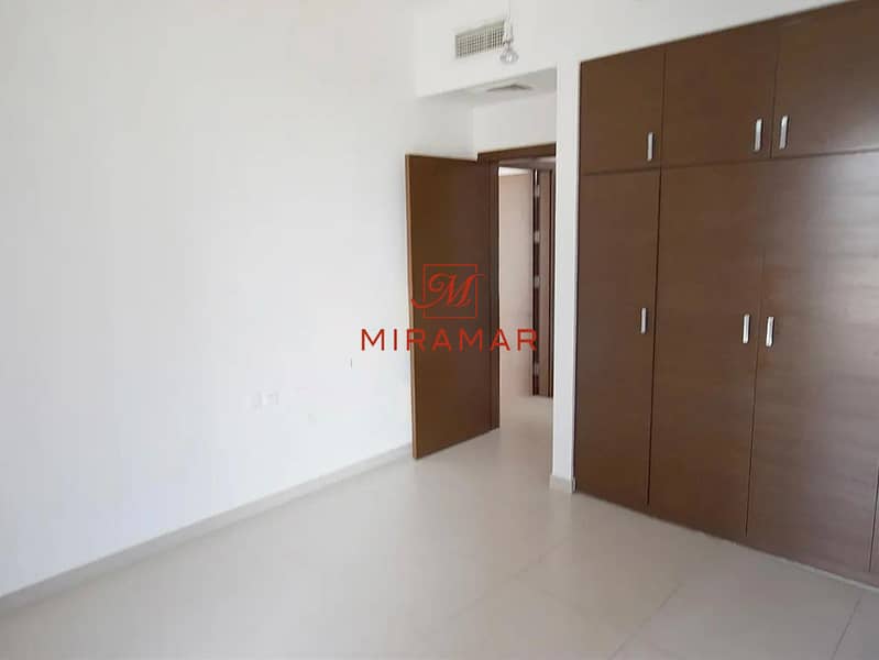 5 15-WhatsApp Image 2025-06-12 at 14. jpg