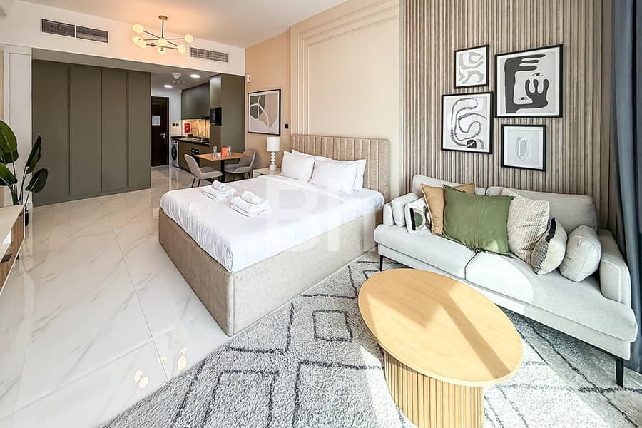 Vacant on 01 July | Low Floor | Furnished Vacant on 01 July | Low Floor | Furnished