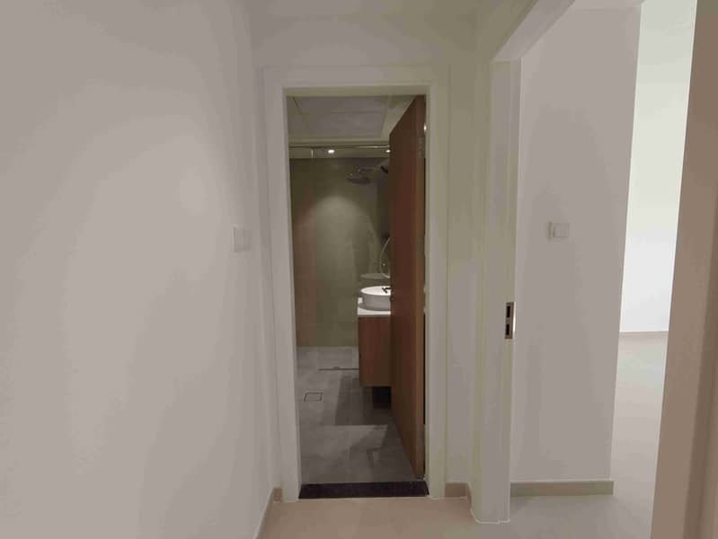 39 1000117697. jpg