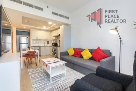 瓦斯尔门户住宅区， 迪拜 2 卧室单位待租 - Living room (3). jpg
