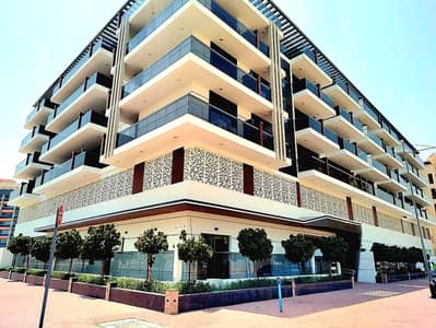 مبنى سكني 11 غرف نوم للبيع في المدينة العالمية، دبي - 1000183847. jpg