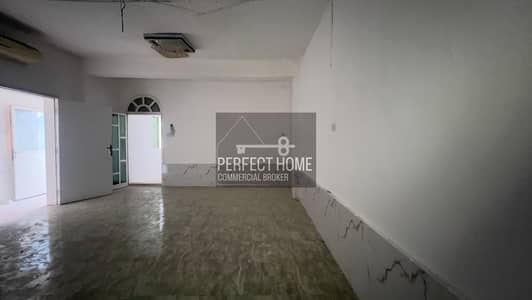 6 Bedroom Villa for Rent in Al Sabkha, Sharjah - WhatsApp Image 2025-06-13 at 4.05. 25 AM (6). jpeg