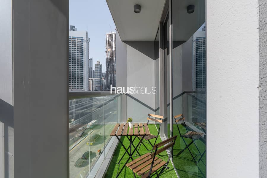 Burj Khalifa View | Contemporary 1BR | Central - Image 20