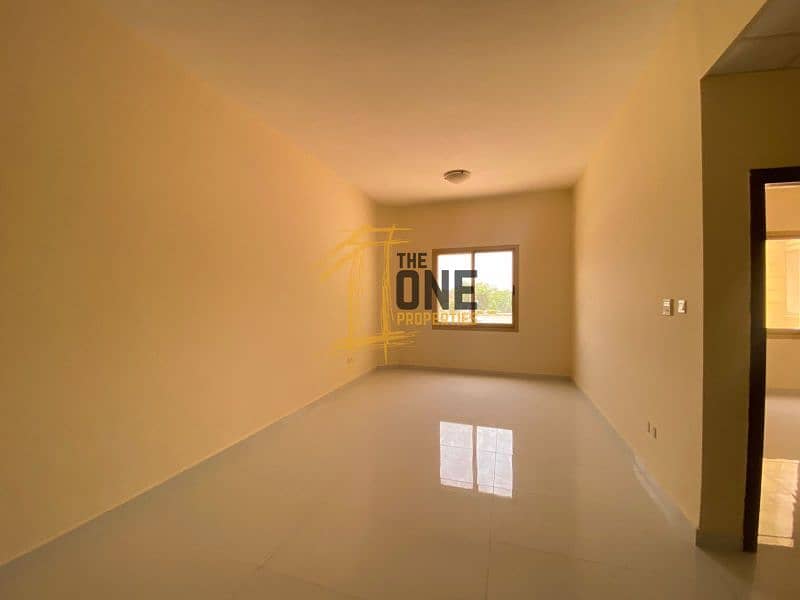 10 YV005. jpg