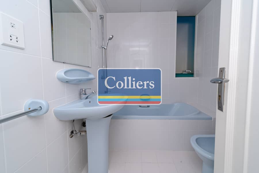 8 Colliers- Aryam Tower_1703-20. jpg
