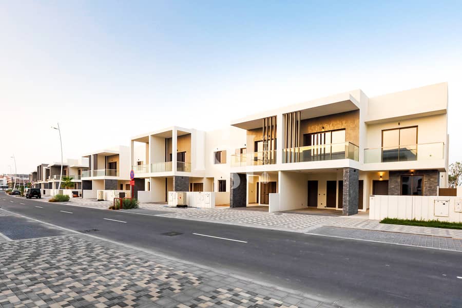 10 yas-acres-townhouse-abu-dhabi- (2). JPG