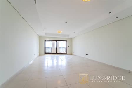 3 Bedroom Apartment for Sale in Palm Jumeirah, Dubai - Unfurnished | Palm View | Best Layout