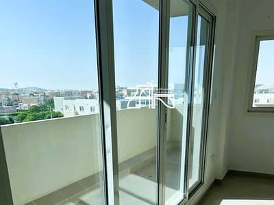 3 Bedroom Apartment for Rent in Al Reef, Abu Dhabi - Open View 3+M with Balcony and Great Facilities