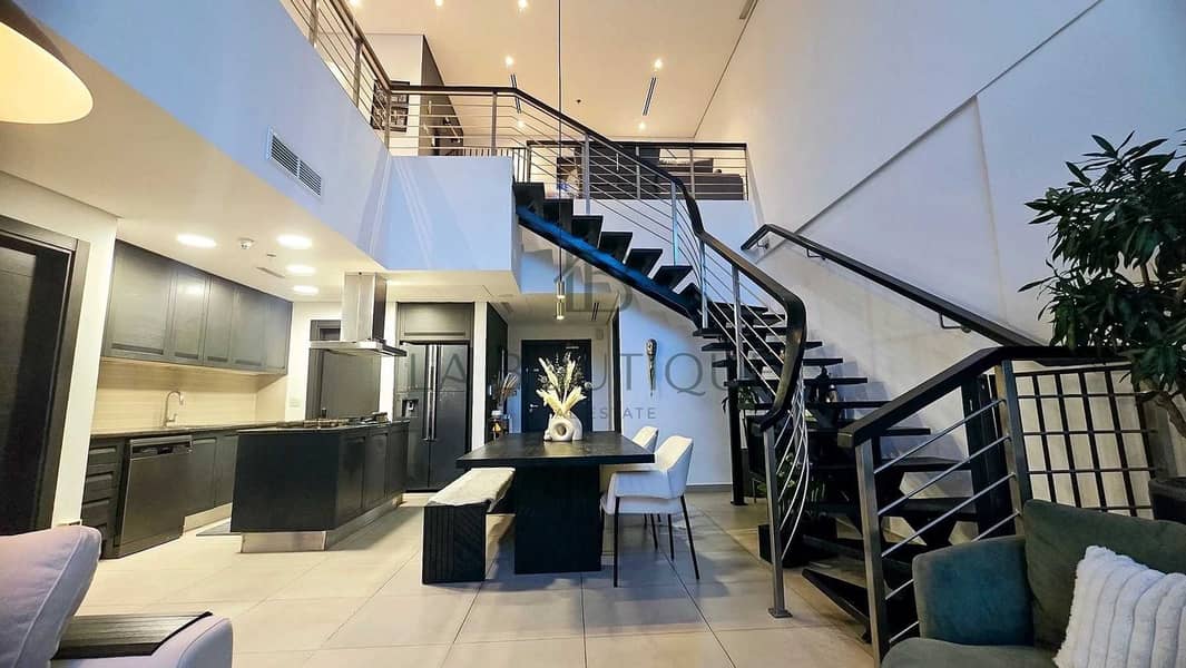 Pool View | Furnished | Vacant