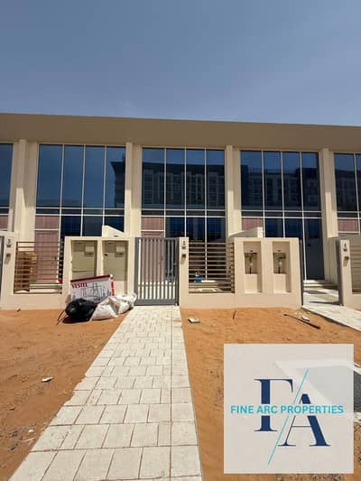 1 Bedroom Townhouse for Rent in Dubailand, Dubai - 1bed Town House/ Ready to Move/ Prime Location
