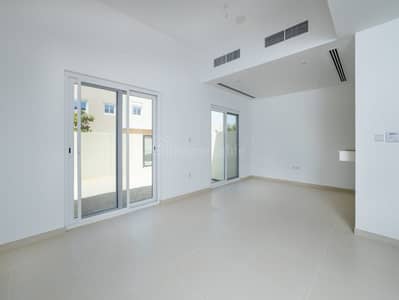 3 Bedroom Townhouse for Rent in Dubailand, Dubai - SPACIOUS | VIEW NOW | AVAILABLE FROM 15 JULY