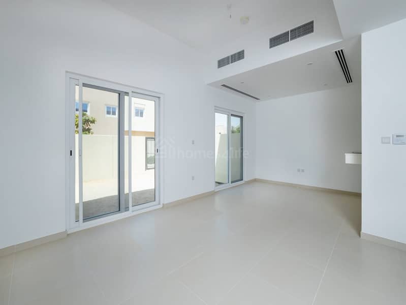 SPACIOUS | VIEW NOW | AVAILABLE FROM 15 JULY
