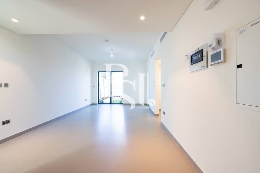 3 3brm-townhouse-noya-viva-yas-lsland-abu-dhabi-1. jpg