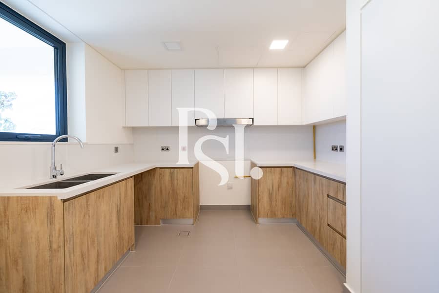 7 3brm-townhouse-noya-viva-yas-lsland-abu-dhabi-5. jpg