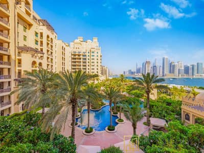 2 Bedroom Flat for Rent in Palm Jumeirah, Dubai - Fully Furnished | Vacant | Prime Location
