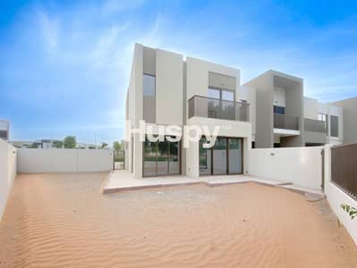 4 Bedroom Townhouse for Rent in Dubailand, Dubai - Largest Plot | Lake Facing | Brand New