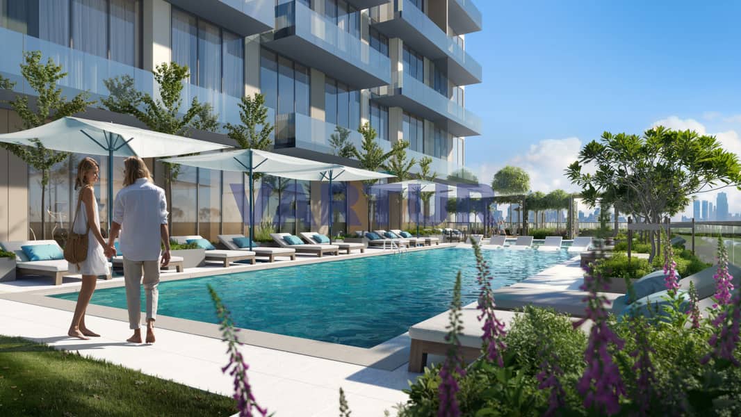 22 Pool deck. jpeg