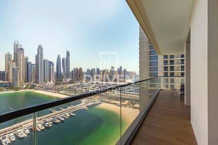 3 Bedroom Apartment for Sale in Dubai Harbour, Dubai - Expansive Sea View Residence | Elite Living