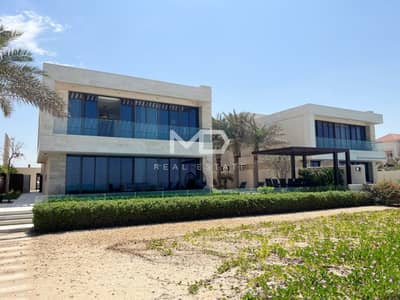 5 Bedroom Villa for Sale in Saadiyat Island, Abu Dhabi - Amazing Beachfront Villa | With Private Pool