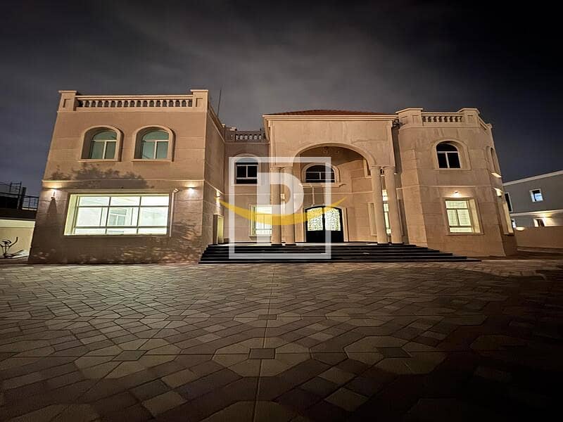 Vacant | 5 Bedroom + 2 Living Room + Majilis | Spacious