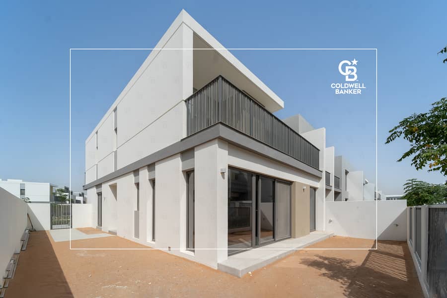 Prime Location | Close to pool | Corner Plot Prime Location | Close to pool | Corner Plot