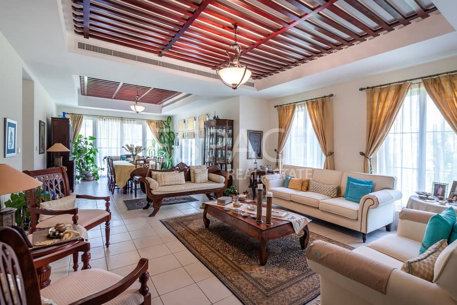 Great Location - Close to Park and Pool Great Location - Close to Park and Pool