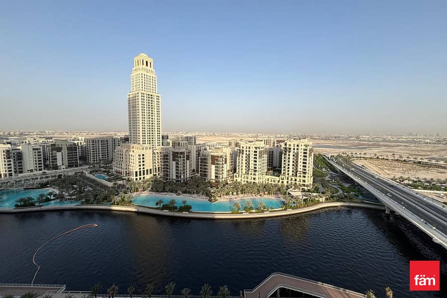 Burj Khalifa View| Mid Floor| Vacant| Canal View Burj Khalifa View| Mid Floor| Vacant| Canal View