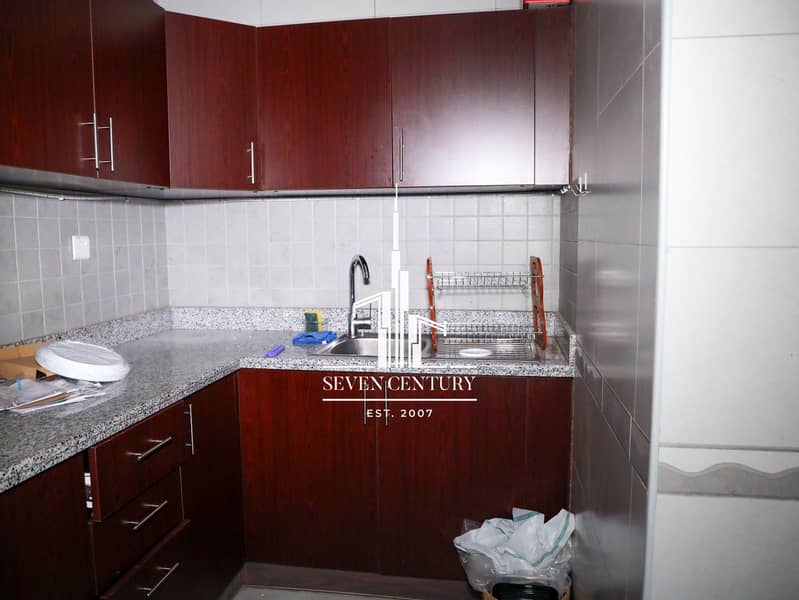 15 AlManaraOffice_902(1600x1200)_14. jpg