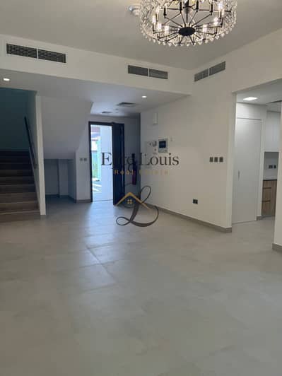 3 Bedroom Townhouse for Sale in Yas Island, Abu Dhabi - WhatsApp Image 2025-06-12 at 11.08. 31 AM (1). jpeg
