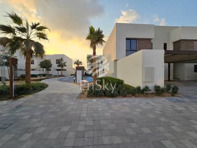3 Bedroom Townhouse for Rent in Yas Island, Abu Dhabi - 3BHK TH | DR | Next to Kids Park | Prime Location