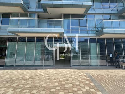 阿尔巴蒂恩， 阿布扎比 展览店面待租 - WhatsApp Image 2025-06-13 at 3.44. 16 PM (1). jpeg