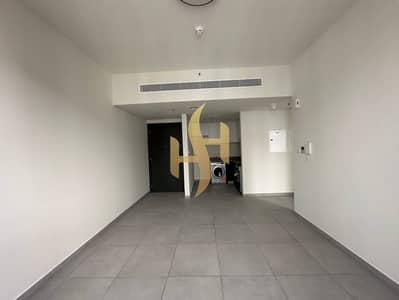 1 Bedroom Apartment for Sale in Aljada, Sharjah - photo_5992342550838624861_y. jpg