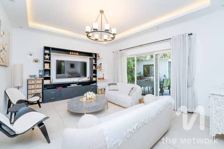4 Bedroom Villa for Sale in The Meadows, Dubai - Stunning Upgrades | VOT | Single row