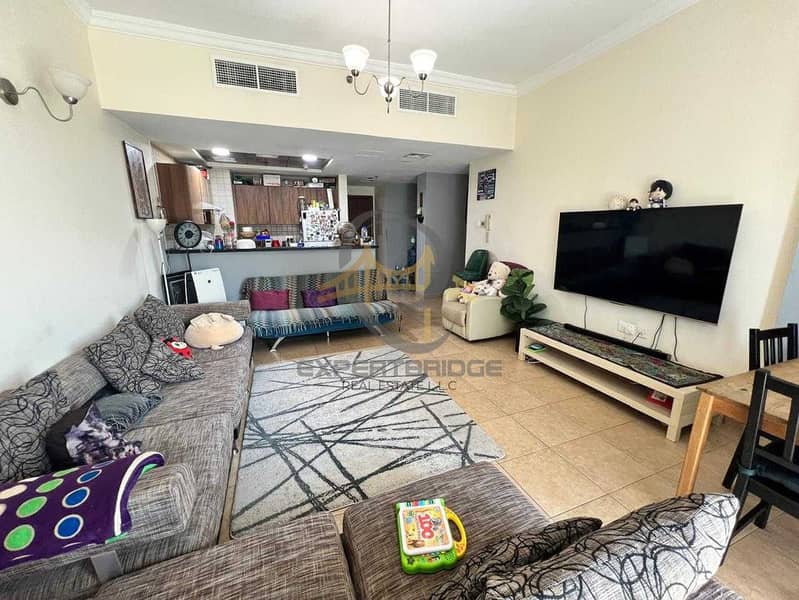 High-Floor | Prime Location | Well Priced