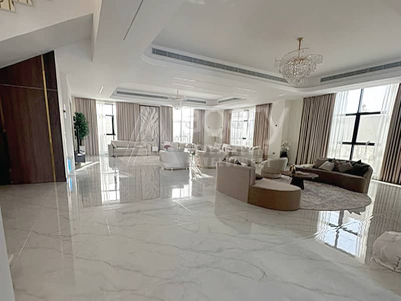 Luxurious Villa| Modern Design | Fine Finishing