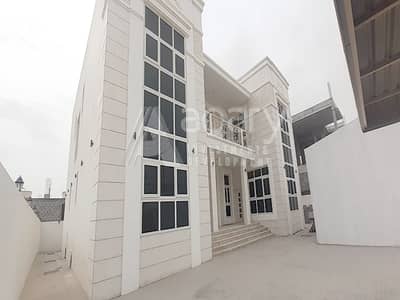 11 Bedroom Villa for Rent in Madinat Al Riyadh, Abu Dhabi - Ideal 11BR Villa | Great Location | Move Now