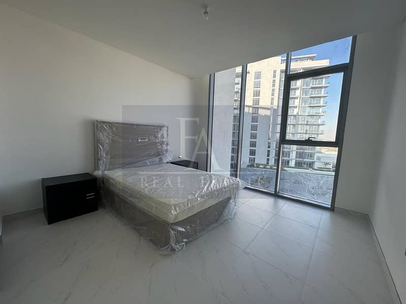 5 Residences 12  images (1)_page-0006. jpg