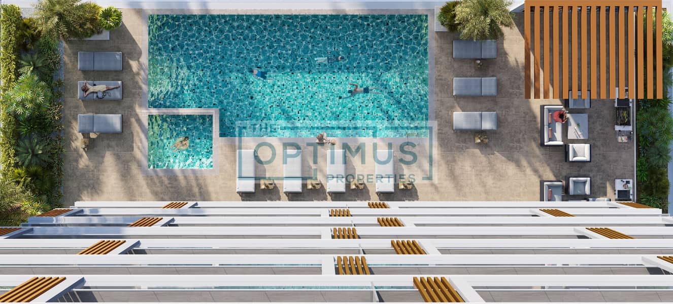 17 Jannus_Pool top view with People. jpg