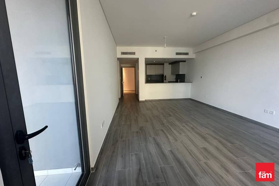 SPACIOUS | READY TO MOVE | 4 CHEQUES | MODERN SPACIOUS | READY TO MOVE | 4 CHEQUES | MODERN