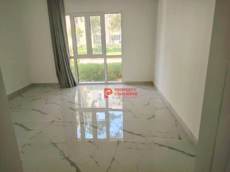 Modern Fully Upgraded | Near Metro | Spacious Modern Fully Upgraded | Near Metro | Spacious