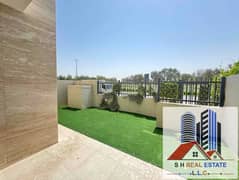 SPACIOUS APARTMENT FOR PARK VIEW 200k