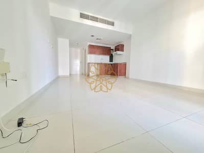 Studio for Rent in Al Khan, Sharjah - WhatsApp Image 2024-12-06 at 12.40. 35 AM. jpeg