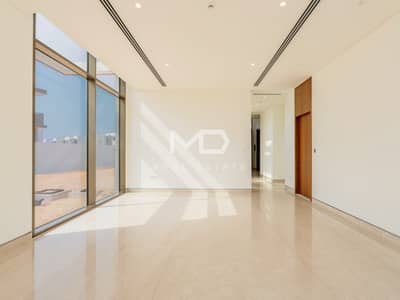 5 Bedroom Villa for Sale in Al Jubail Island, Abu Dhabi - Amazing V5 in Souk | Next to the Entrance