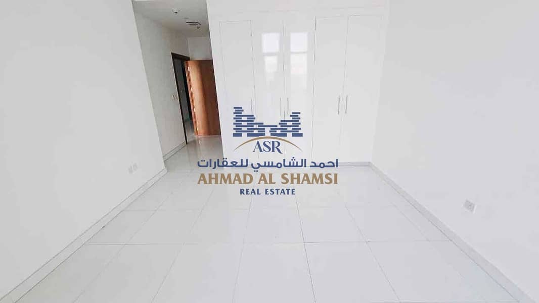 16 3ab2f106-133f-43d9-9b47-69b12b7142f7. jpg