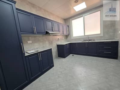 3 Cпальни Апартаменты в аренду в Аль Шамха, Абу-Даби - 40837. jpg