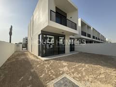 Brand New / Corner / Spacious /Green belt view
