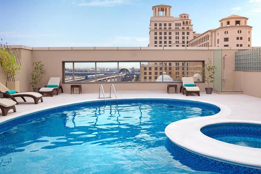 5 BARSHA POOL. jpg