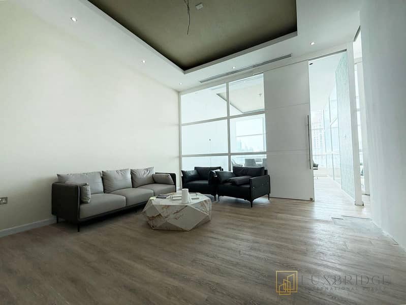 Available 11 July | Fitted Office | DED License